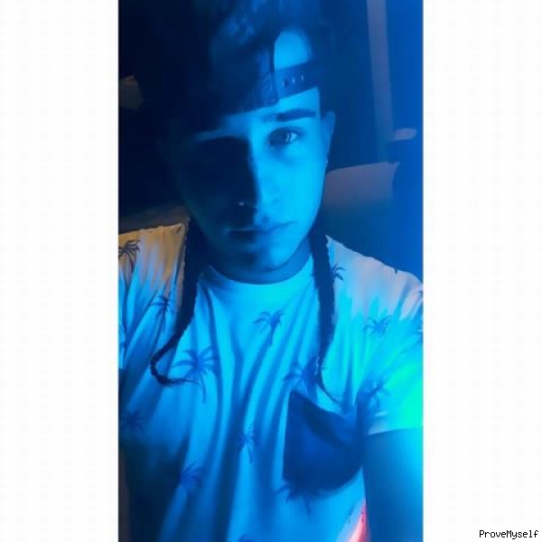 3bdd6a824 4297 4213 8d4f 0b9421d9f285